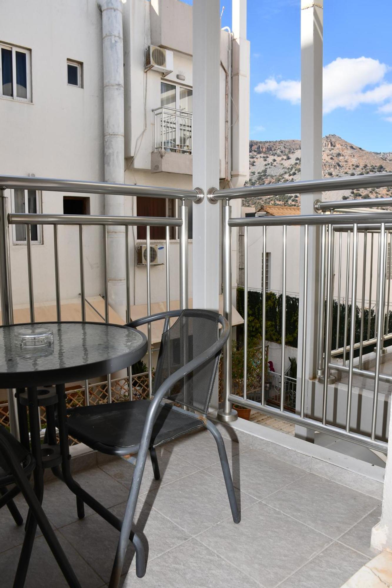 Hotel Aristea 3*